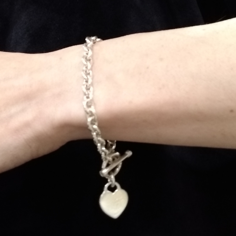 Sterling Silver Toggle Heart Charm Bracelet